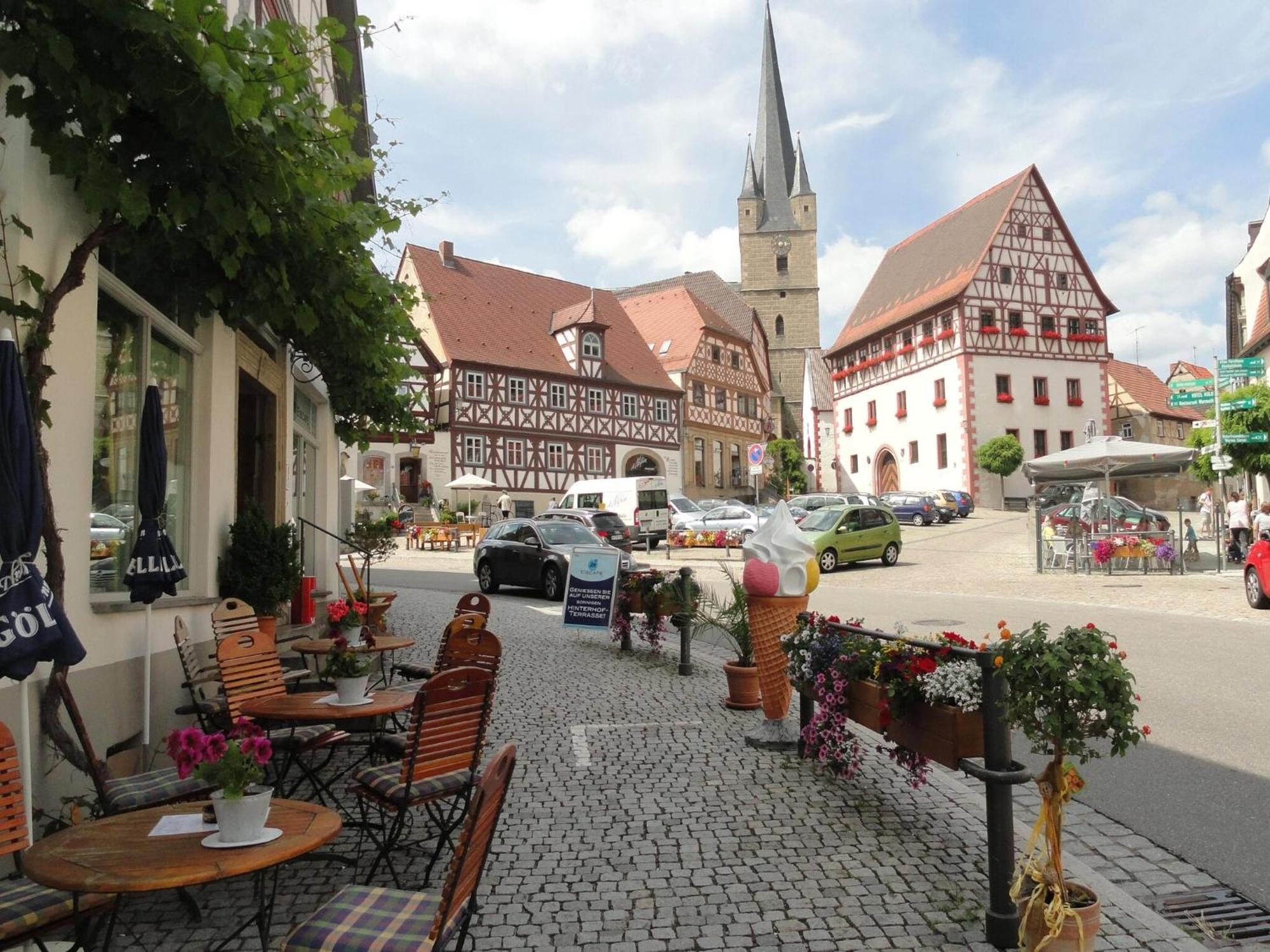 Quaint Apartment in Zeil am Main with Terrace Exterior foto